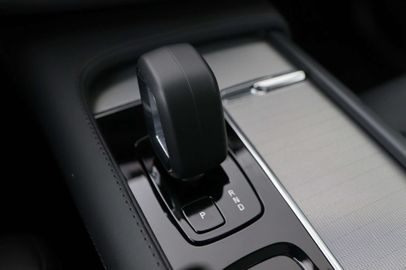 Car image 37