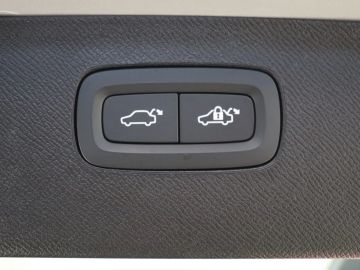 Car image 35