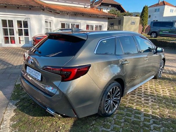 Toyota Corolla 2.0 Hybrid Touring Sports 144 kW image number 3