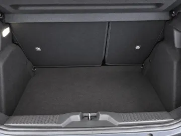 Car image 34