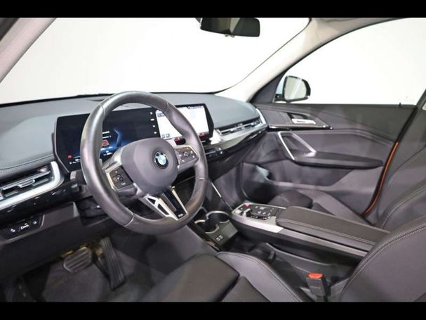 BMW X1 sDrive18i 100 kW image number 4