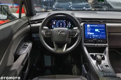 Car image 38