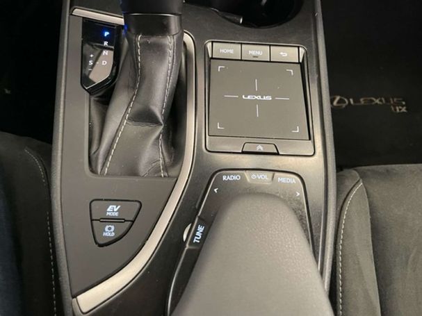 Lexus UX 250h 135 kW image number 41