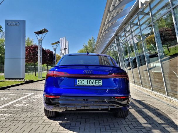 Audi e-tron 55 quattro S-line 300 kW image number 6