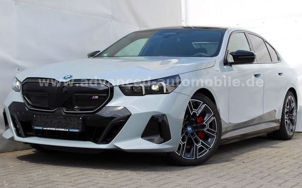 BMW i5 M60 xDrive 442 kW image number 1