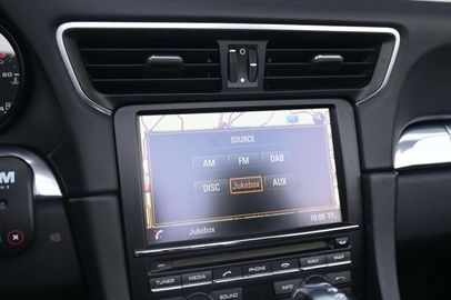 Car image 36