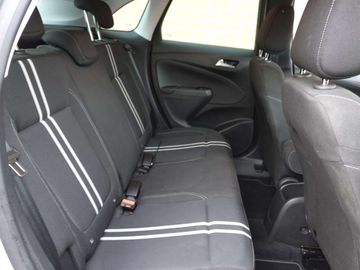 Car image 37