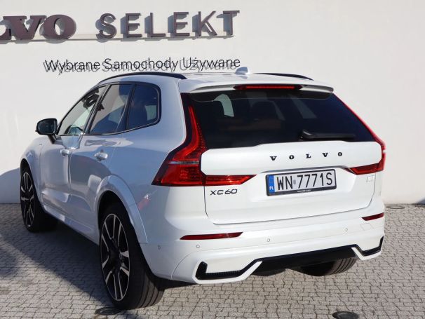 Volvo XC60 Plug-in Hybrid T8 Ultimate Dark AWD 335 kW image number 4