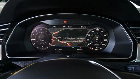 Car image 21