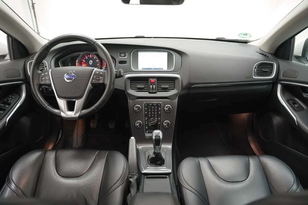 Volvo V40 T2 90 kW image number 4