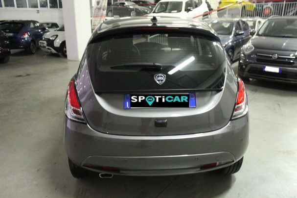 Lancia Ypsilon 51 kW image number 4