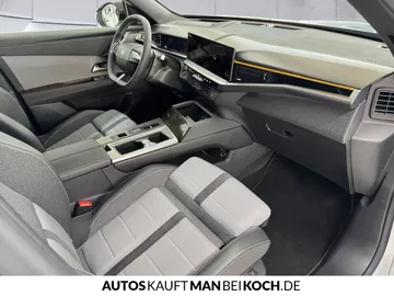 Car image 31