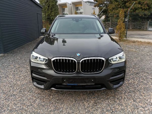 BMW X3 xDrive30d Luxury Line 195 kW image number 7