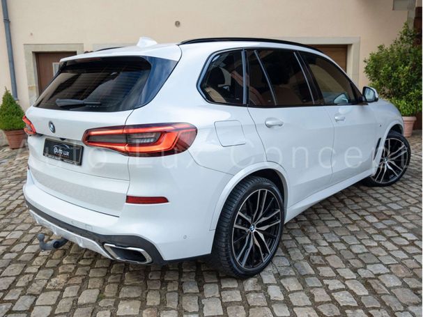 BMW X5 xDrive30d 195 kW image number 3