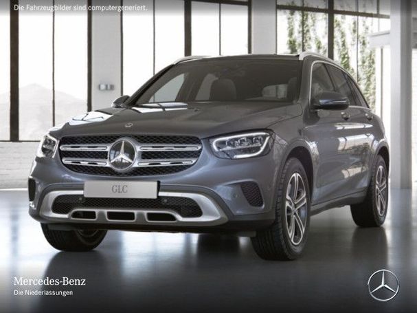 Mercedes-Benz GLC 300 e 235 kW image number 1