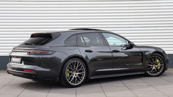 Porsche Panamera 4 Sport Turismo E-Hybrid 340 kW image number 2