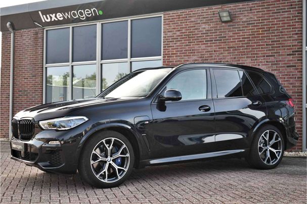 BMW X5 45e xDrive 290 kW image number 1