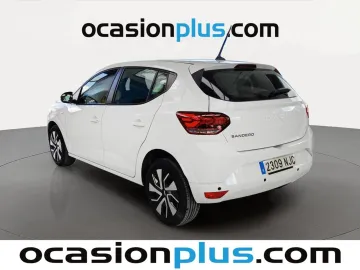 Car image 4