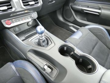 Car image 26