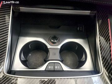 Car image 43