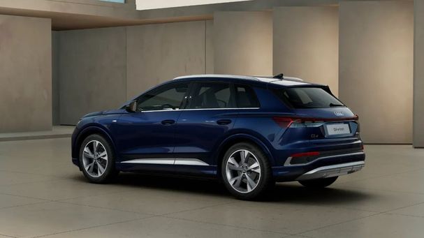 Audi Q4 45 e-tron S-line 210 kW image number 3