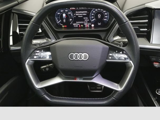 Audi Q4 50 quattro S-line 220 kW image number 17