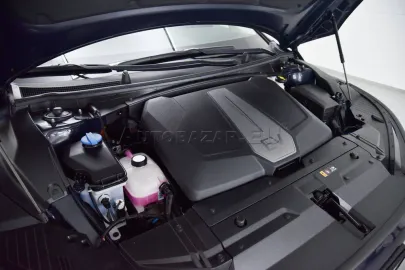 Car image 70