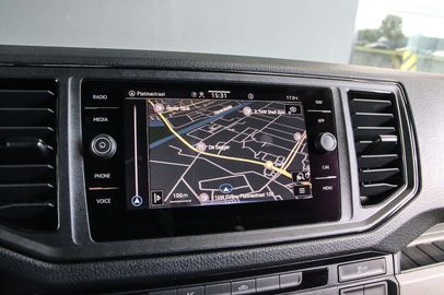 Car image 39