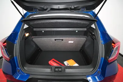 Car image 29