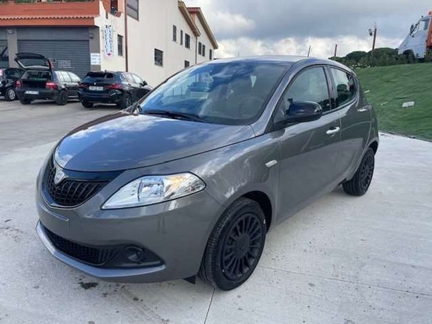 Lancia Ypsilon 51 kW image number 1