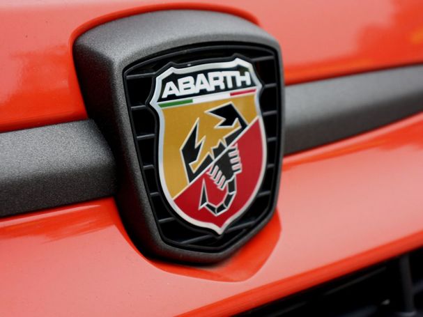 Abarth 695 132 kW image number 23