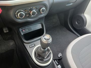 Car image 23