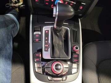 Car image 31