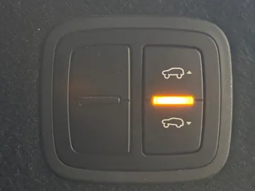 Car image 40