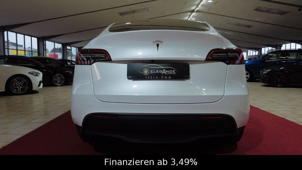 Tesla Model Y Performance 220 kW image number 11