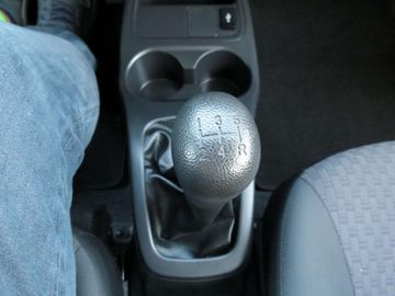 Car image 24