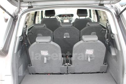 Car image 41