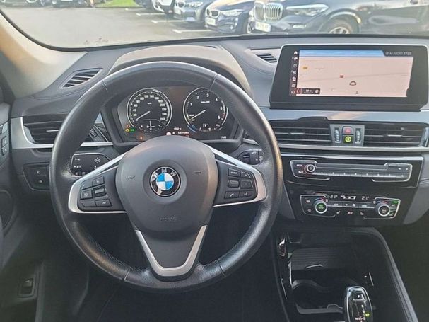 BMW X1 sDrive18d xLine 110 kW image number 6