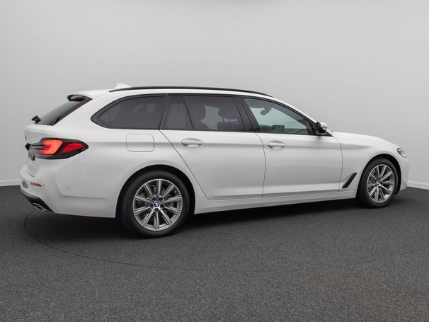 BMW 530 Touring 215 kW image number 10