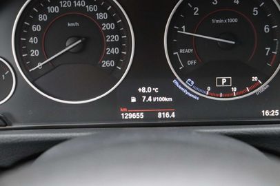 Car image 36