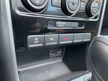 Car image 33