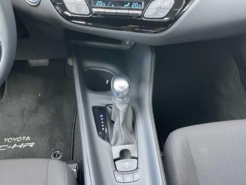 Car image 14