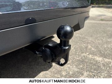 Car image 38