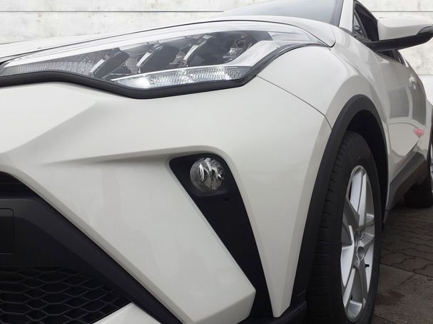 Toyota C-HR 1.8 Hybrid 90 kW image number 6