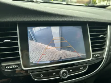Car image 37