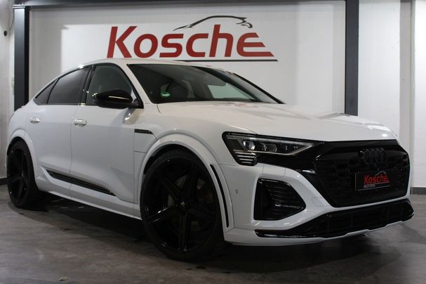 Audi Q8 quattro e-tron S-line Sportback 250 kW image number 1