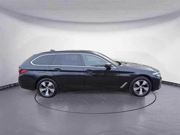 BMW 520d Touring xDrive 140 kW image number 6