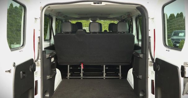 Renault Trafic 107 kW image number 22