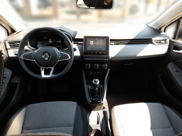 Car image 11