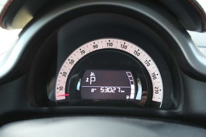 Car image 23